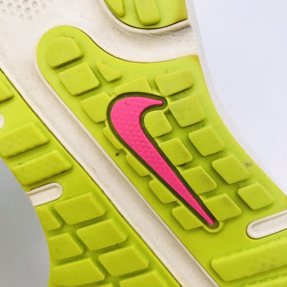 Nike React Escape Run White Barely Green Sneakers Women's 7 Lace Up DN2652-100 - Picture 13 of 15